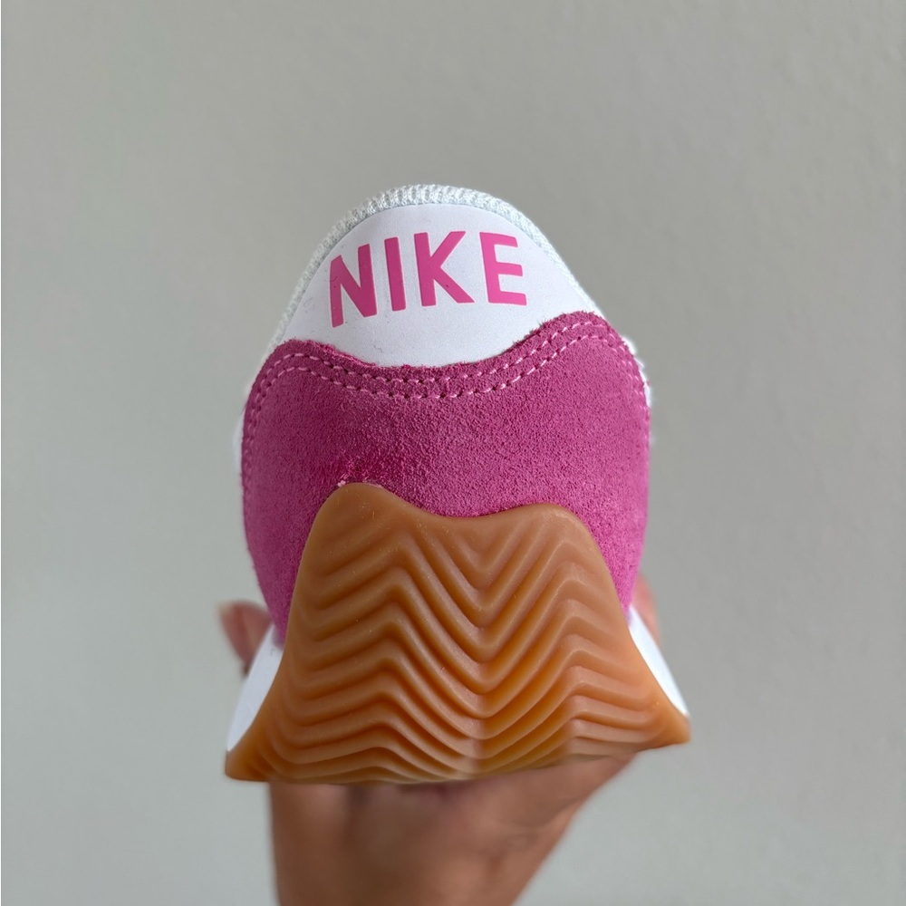 Nike Women’s Pacific ‘Playful Pink/White’ Gum Sneakers - Picture 2 of 9